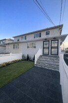6951 Almeda Ave, Unit 2 in Arverne, NY - Building Photo