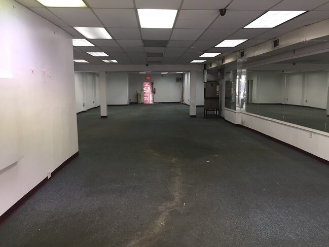 75 Allen St in New York, NY - Building Photo - Building Photo