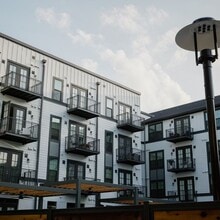 The Quarter House Apartments in Jackson, MS - Building Photo - Building Photo