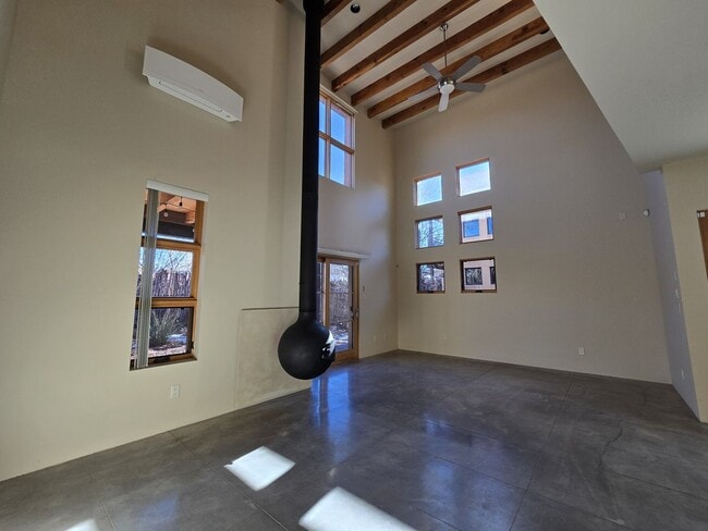 927 Alto St in Santa Fe, NM - Building Photo - Building Photo
