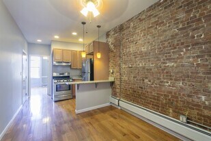 145 Brunswick St in Jersey City, NJ - Building Photo