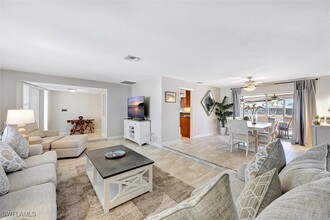 69 Ocean Dr in Punta Gorda, FL - Building Photo - Building Photo
