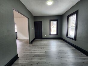 37 Priscilla St in Rochester, NY - Building Photo - Building Photo