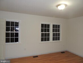 2915 Pheasant Ln in Woodbridge, VA - Building Photo - Building Photo