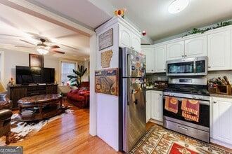 1280 Stillwood Dr NE in Atlanta, GA - Building Photo - Building Photo