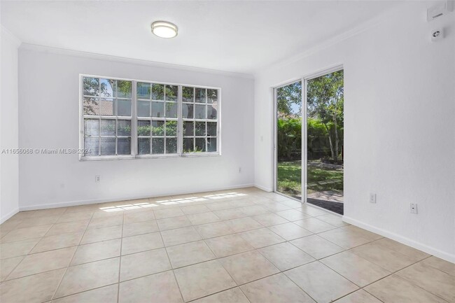 18722 SW 27th St in Miramar, FL - Building Photo - Building Photo
