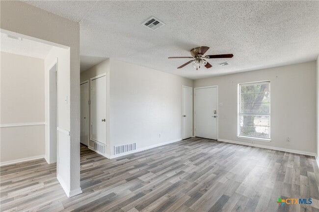 4509 Calle Roble in Temple, TX - Building Photo - Building Photo