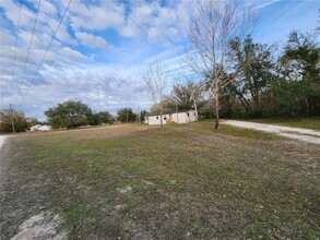 2608-2620 20 Mile Level Rd in Land O Lakes, FL - Building Photo - Building Photo