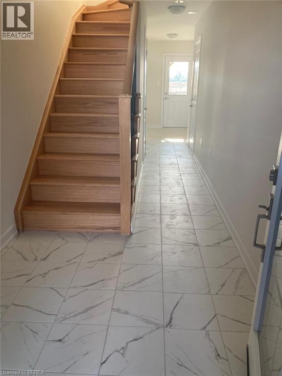 45 Baskett St in Brantford, ON - Building Photo - Building Photo