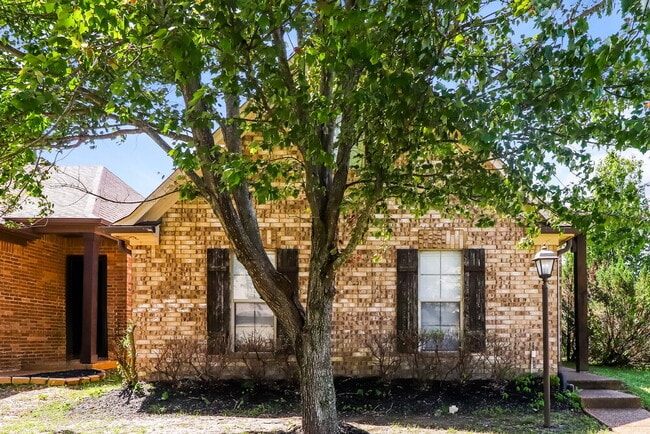 property at 6885 Lagrange Grove Dr