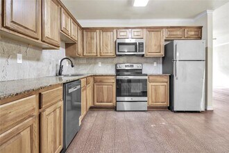 109 Calvin Smith Ln. in Jarrell, TX - Building Photo - Building Photo