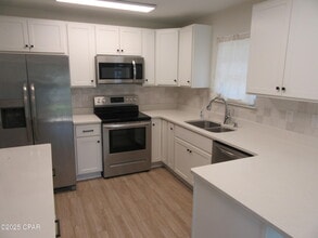 1317 Chestnut Ave in Panama City, FL - Building Photo - Building Photo