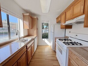 11179 Camino Ruiz in San Diego, CA - Building Photo - Building Photo