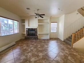 1021 E Sterling Ln in Flagstaff, AZ - Building Photo - Building Photo