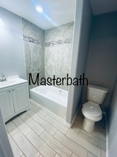 218 3 Rd St in Brazoria, TX - Foto de edificio - Building Photo