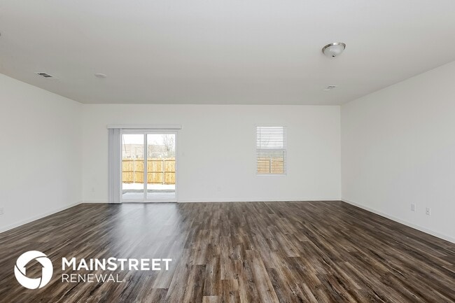 513 Scuttle Dr in Crowley, TX - Building Photo - Building Photo