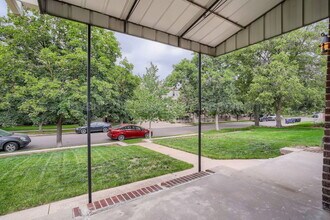 384 N Ogden St in Denver, CO - Foto de edificio - Building Photo