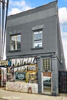 2455 W Armitage Ave in Chicago, IL - Building Photo