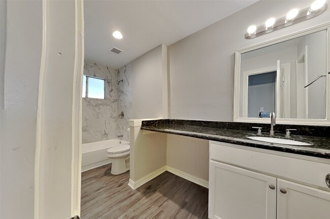 10103 Golden Meadow Dr