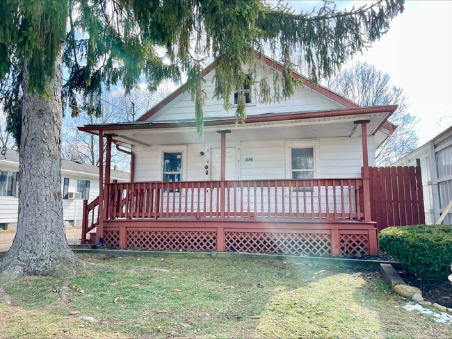 property at 1500 Wildon Ave