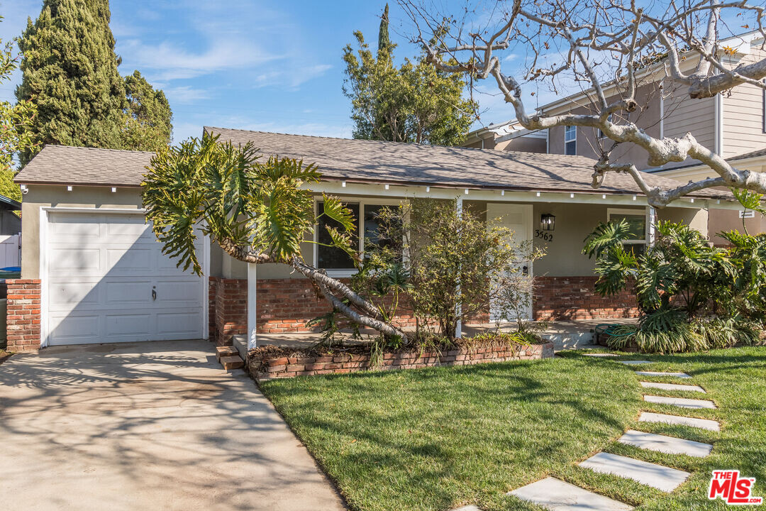 3562 Veteran Ave in Los Angeles, CA - Foto de edificio