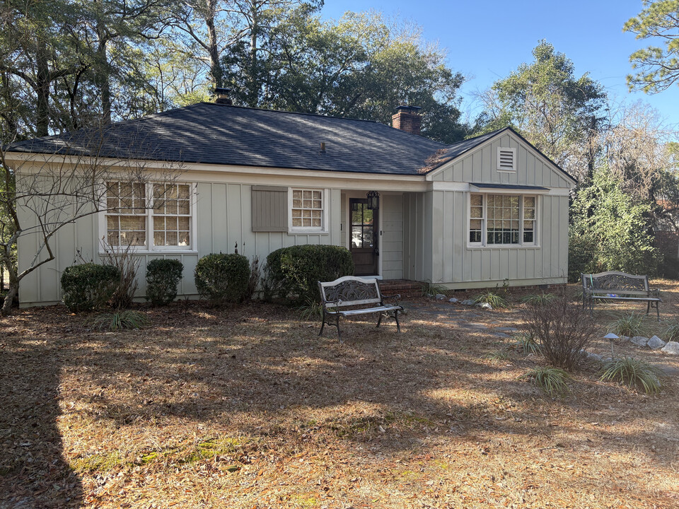 1003 Mimosa Dr in Florence, SC - Building Photo