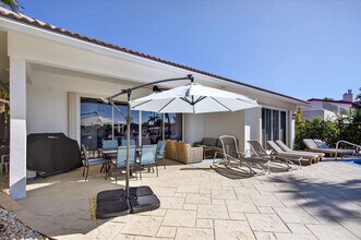 513 S Riverside Dr in Pompano Beach, FL - Building Photo - Building Photo