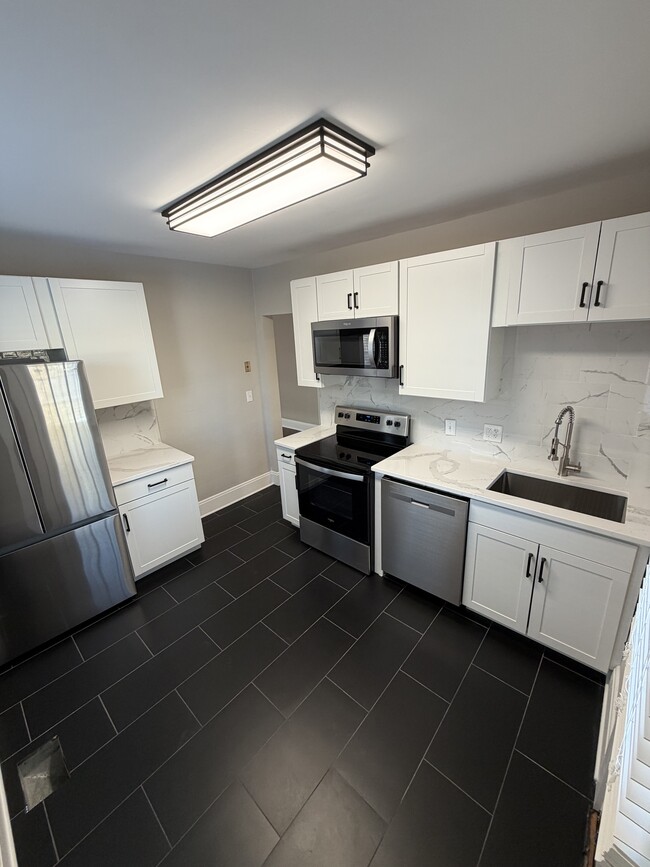 2544 Williams Ave in Norwood, OH - Foto de edificio - Building Photo