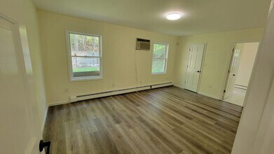 21 Woodland Cir N in Monroe, NY - Building Photo - Building Photo
