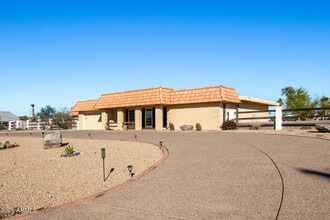 11118 W Mountain View Rd in Sun City, AZ - Building Photo - Building Photo