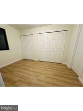 108 Brighton Ct in Gloucester Township, NJ - Foto de edificio - Building Photo