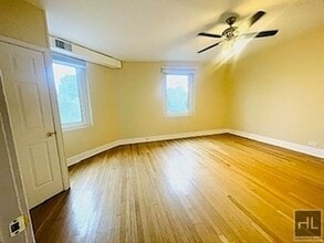 69 Harney Rd in Scarsdale, NY - Foto de edificio - Building Photo