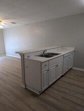 4246 Augustus Oak Ct in Tallahassee, FL - Foto de edificio - Building Photo