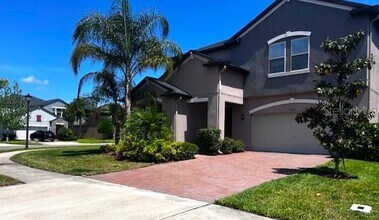 25072 Lambrusco Loop in Lutz, FL - Building Photo - Building Photo