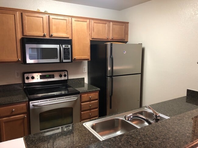3365 Foxtail Terrace in Fremont, CA - Building Photo - Building Photo