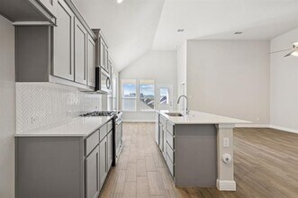 525 Bighorn Pass in Denton, TX - Building Photo - Building Photo