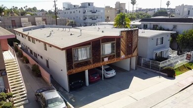 1426 Barry Ave in Los Angeles, CA - Building Photo - Building Photo