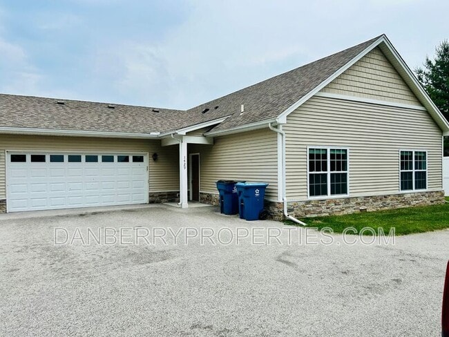property at 1429 River Park Ln