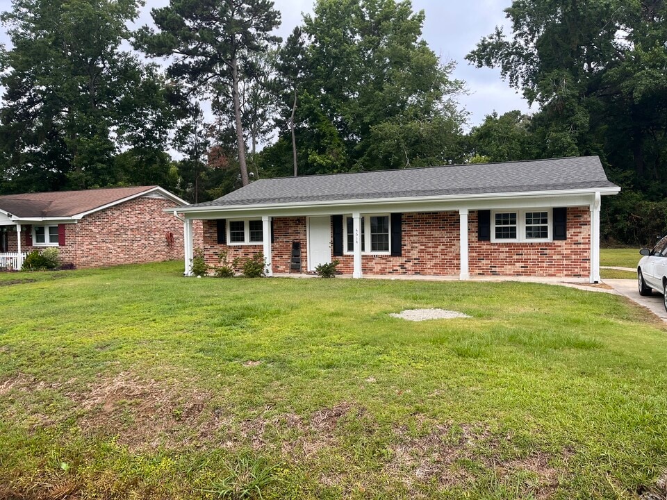 4614 Tarpon Bay Rd in Myrtle Beach, SC - Building Photo