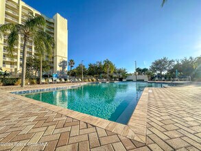 3 Indian River Ave in Titusville, FL - Foto de edificio - Building Photo