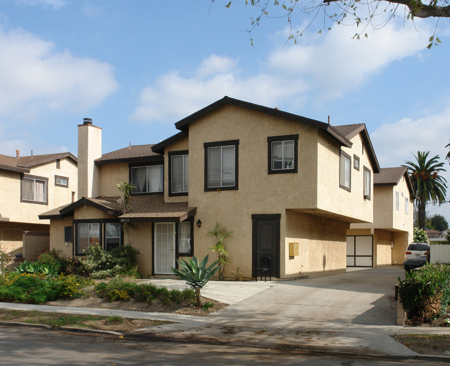 14932 Van Buren St in Midway City, CA - Building Photo