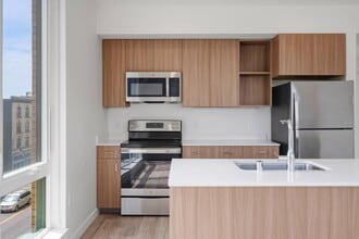 The Warren Apartments in Spokane, WA - Building Photo - Building Photo