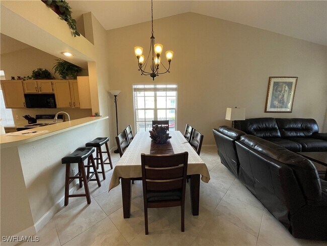 property at 440 Wiggins Lake Ct