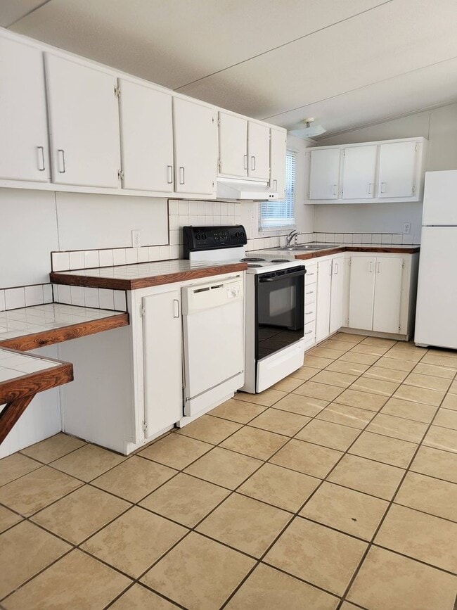 621 Bonfire Dr in Mebane, NC - Building Photo - Building Photo