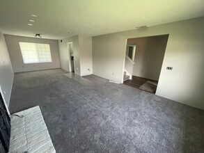 2777 Lancha St in San Diego, CA - Building Photo - Building Photo