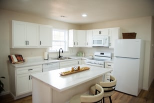 6418 Dunn Rd in Desloge, MO - Building Photo