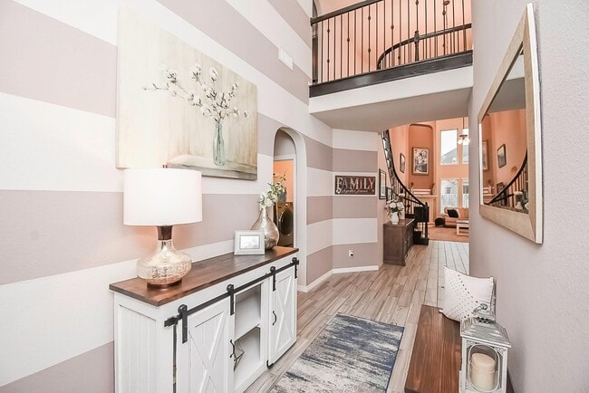 3342 Breeze Bluff Way