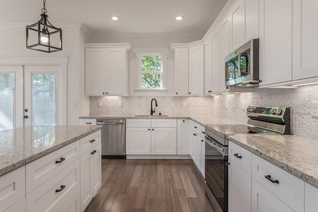 807 E Ida St in Tampa, FL - Building Photo - Building Photo