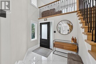 2966 Tradewind Dr in Mississauga, ON - Building Photo - Building Photo