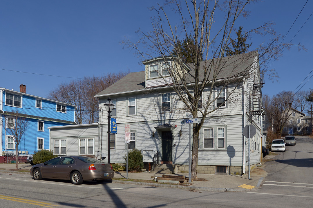 60-66 King St in East Greenwich, RI - Building Photo